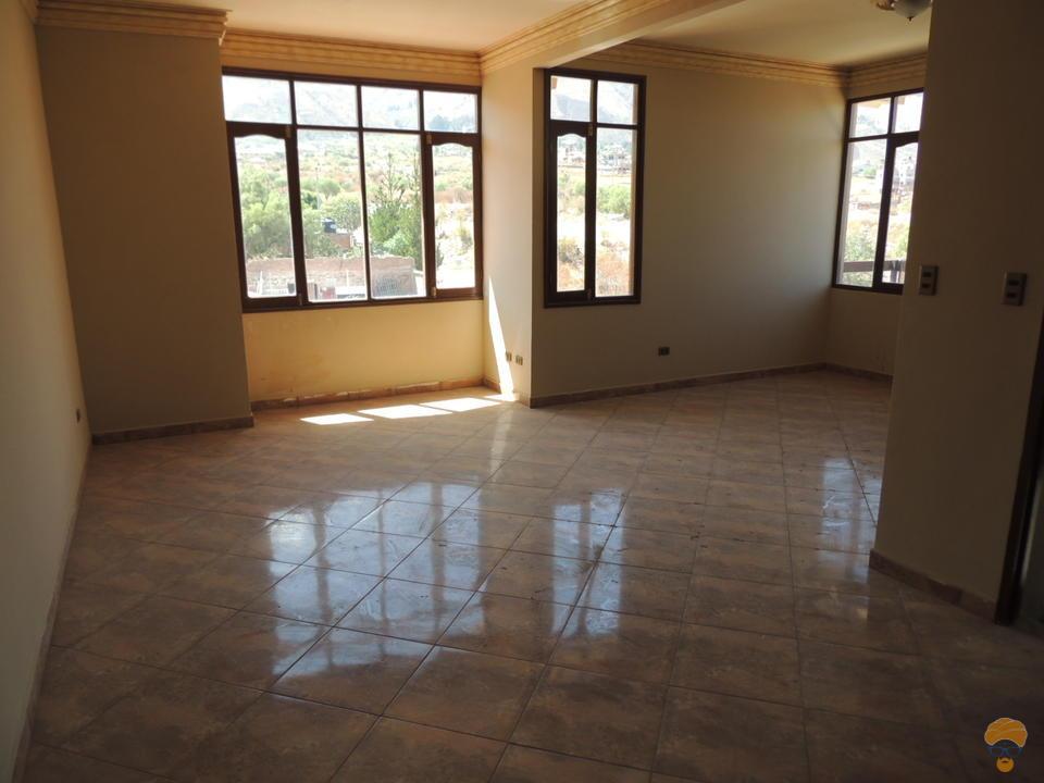 7-thumbnail-vendo-casa-de-3-plantas-sector-aldea-sos