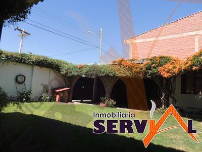 5-thumbnail-casa-en-venta-de-dos-dos-cuadras-de-la-avenida
