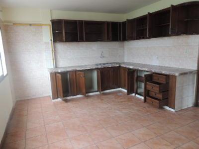 vendo-departamento-amplio-inmediciones-parque-mariscal-santa-cruz