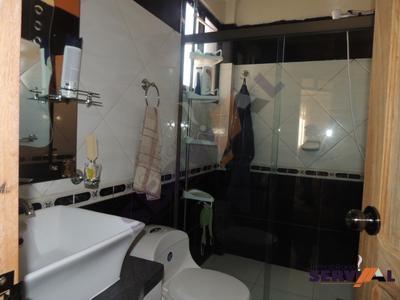 vendo-linda-casa-3-niveles-la-av-circunvalacion