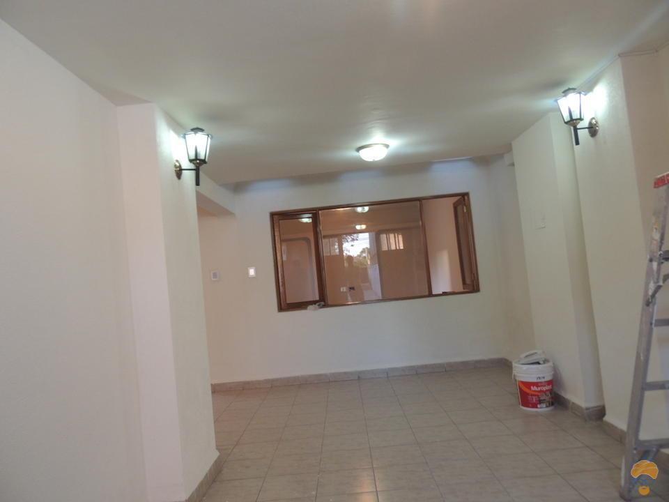 8-thumbnail-vendo-linda-casa-sobre-avjuan-dela-rosa