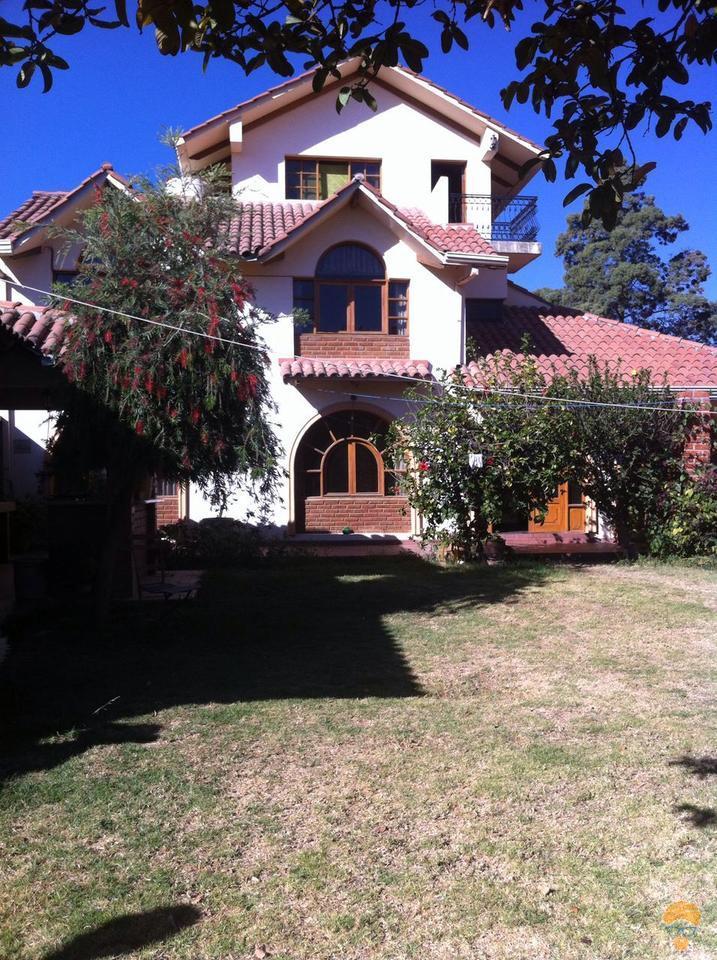 1-thumbnail-casa-alquiler-barrio-profesional-america-oeste