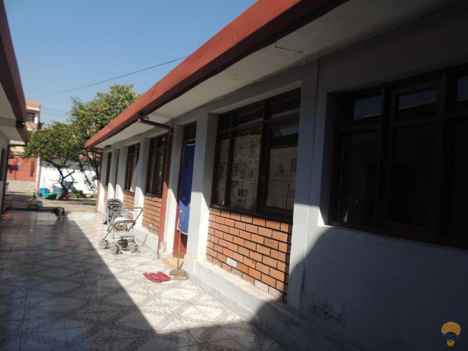 3-thumbnail-vendo-casa-sobre-336-mts-perez