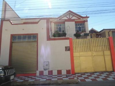 vendo-casa-de-dos-pisos-sobre-800-metros