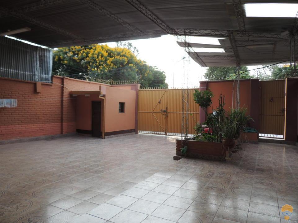 3-thumbnail-alquilo-casa-semi-independiente-inmediaciones-melchor-circunvalacion