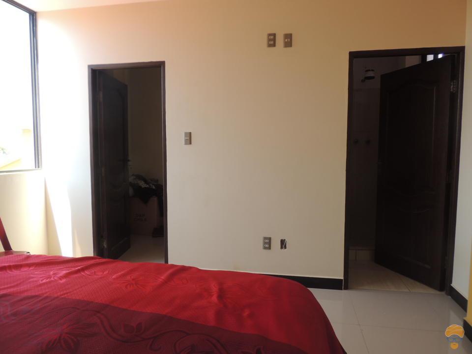 6-thumbnail-vendo-casa-2-plantas-terraza-km-5-sacaba