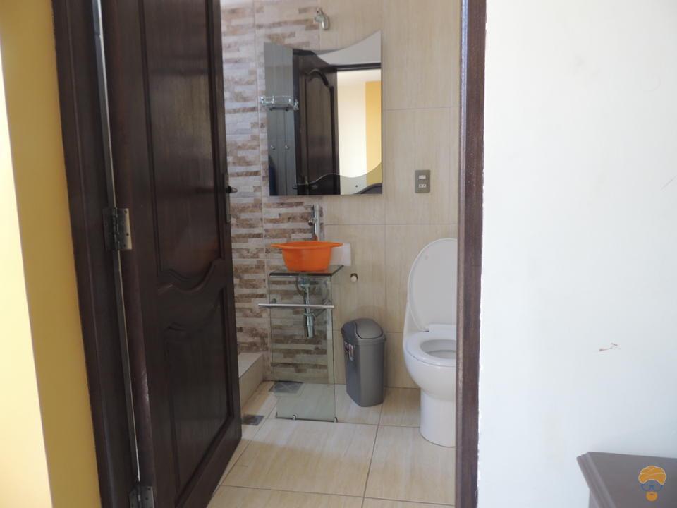 9-thumbnail-vendo-casa-2-plantas-terraza-km-5-sacaba