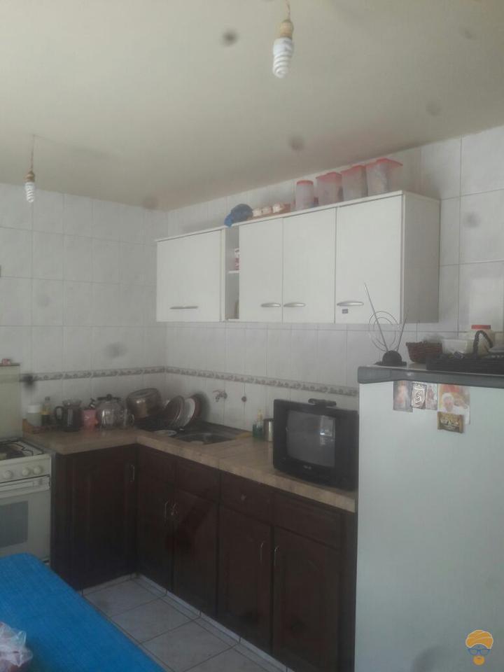 15-thumbnail-casa-semi-independiente-en-anticretico-urb-san-andres