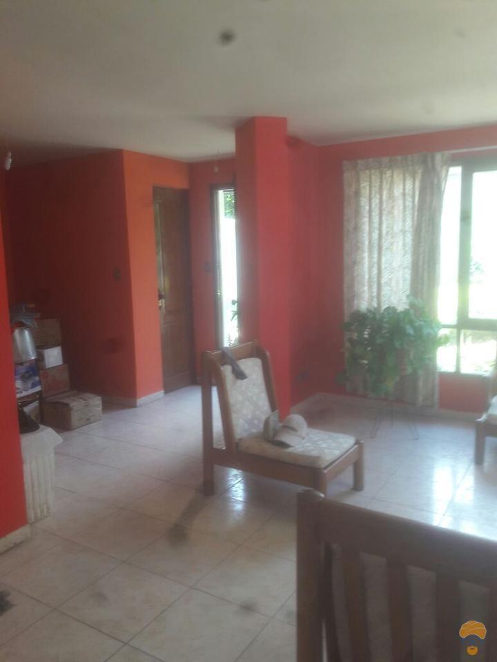 2-thumbnail-casa-semi-independiente-en-anticretico-urb-san-andres