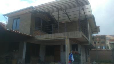 casa-en-alquiler-de-2-plantas-mas-altillo
