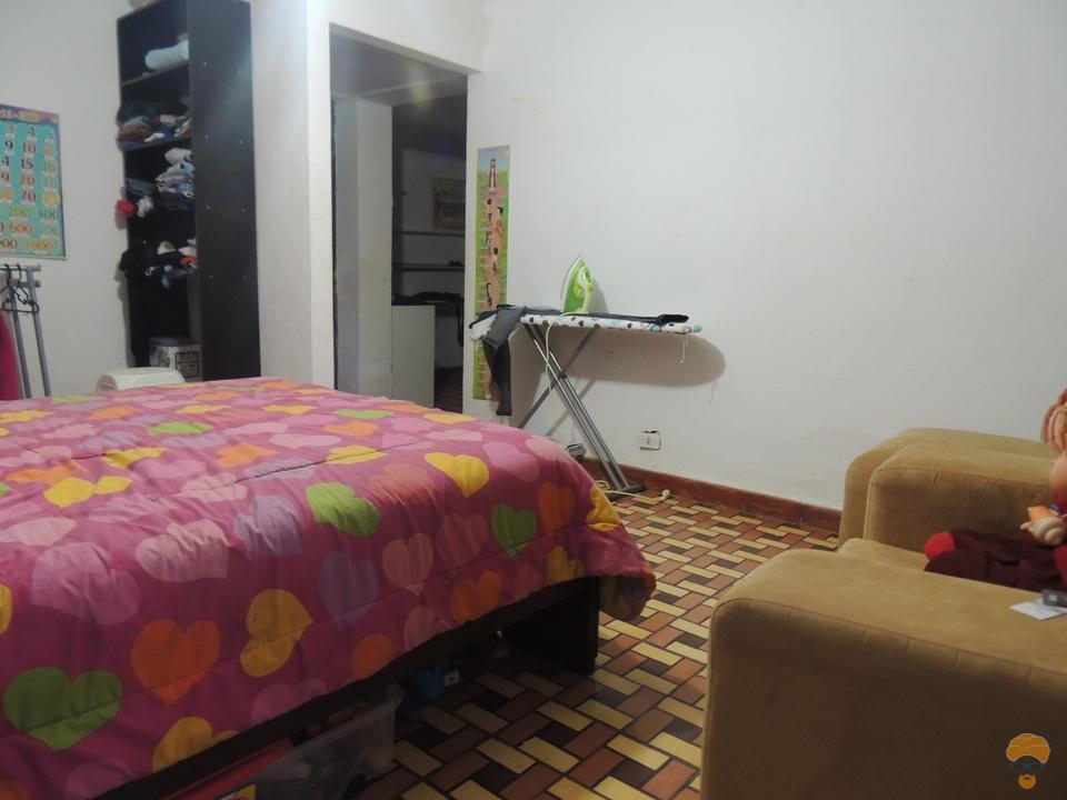 7-thumbnail-vendo-casa-sobre-371-metros-lopez