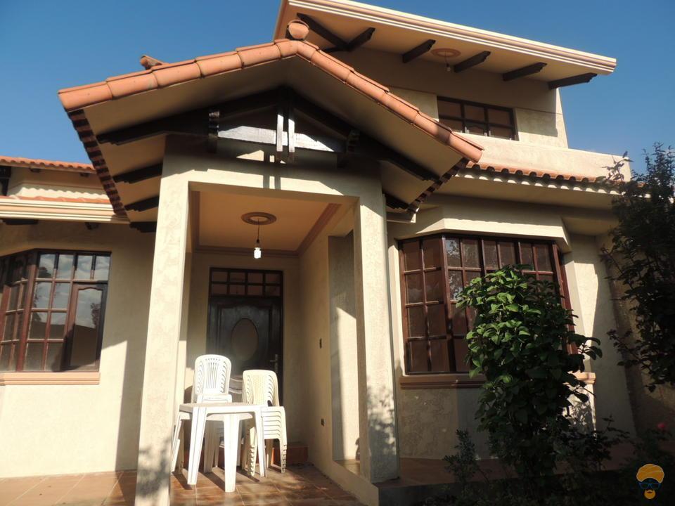1-thumbnail-vendo-casa-de-2-plantas-quintanilla