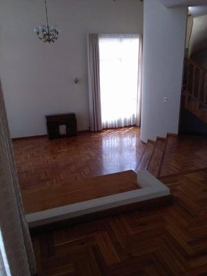 hermosa-casa-de-dos-plantas-mirador