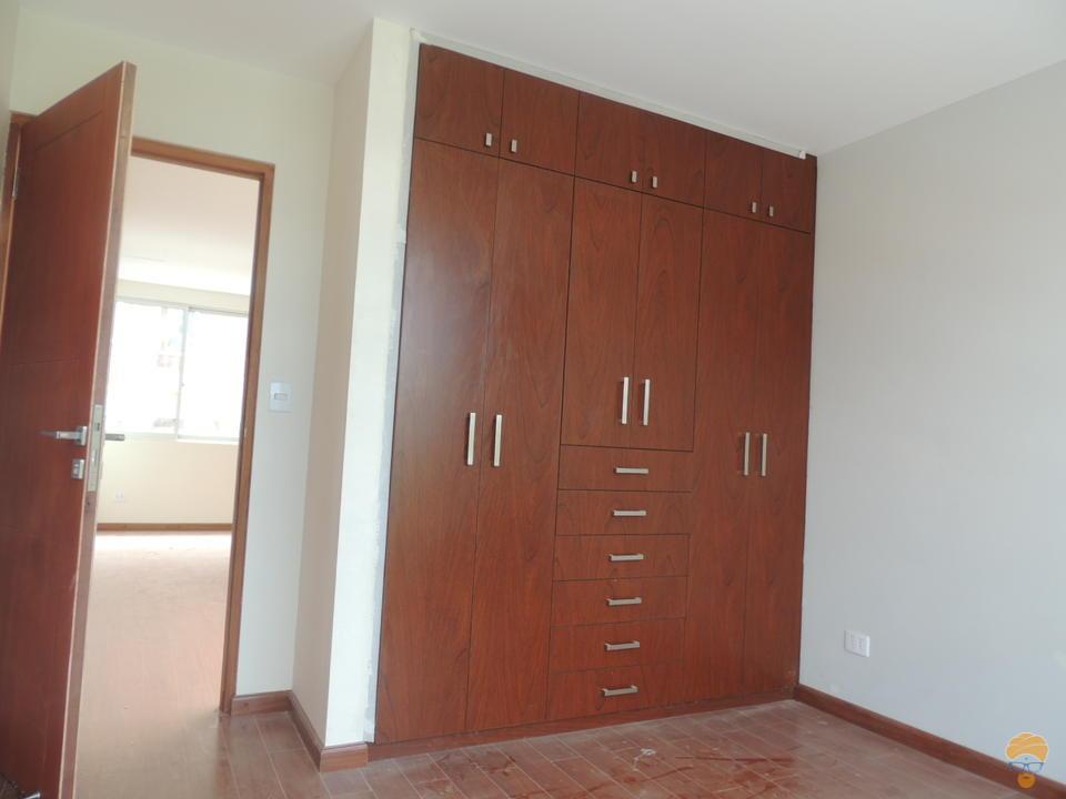 2-thumbnail-casa-a-estrenar-de-dos-del-colegio-calvert