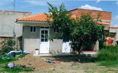 vendo-casa-en-obra-gruesa-500-mts