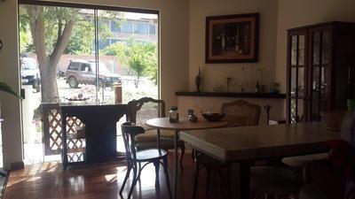 vendo-hermosa-residencia-sobre-2312-m2-en-tiquipaya