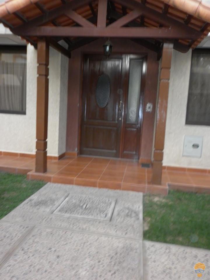 2-thumbnail-alquilo-amplia-casa-inmediaciones-de-la-plazuela-quintanilla