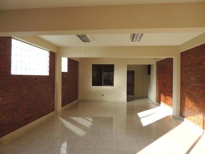 en-anticretico-local-comercial-a-restaurante-cafe-lactobar