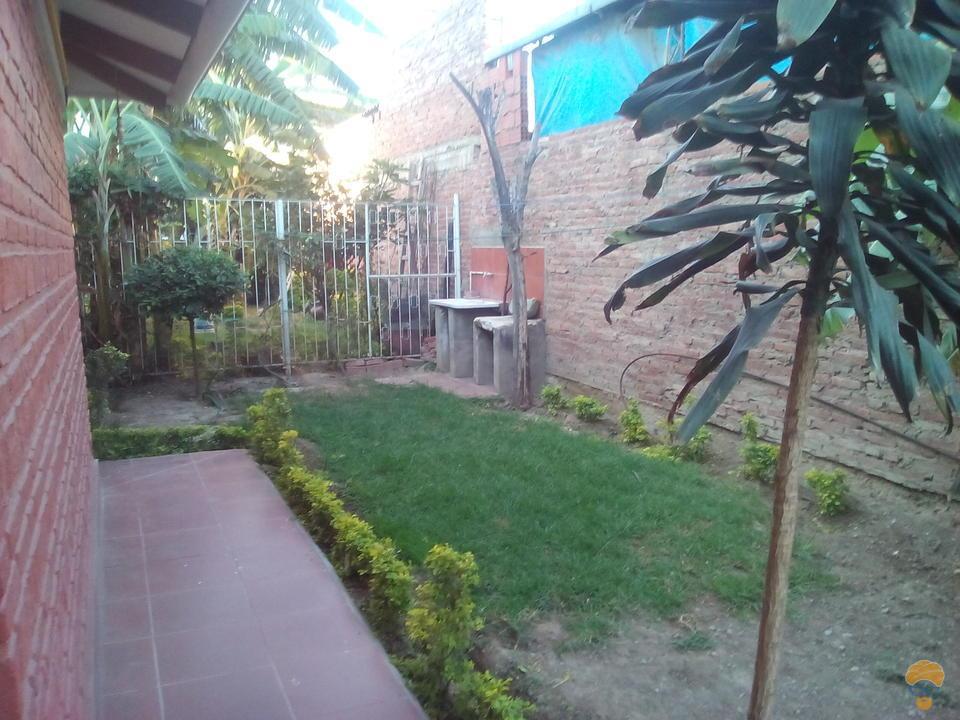 4-thumbnail-casa-en-alquiler-ideal-para-la-rosa-la-av-melchor