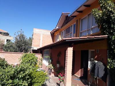 vendo-casa-2-plantas-inmediaciones-dormitorios