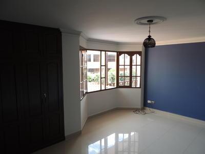 casa-en-venta-de-2-av-villavicencio