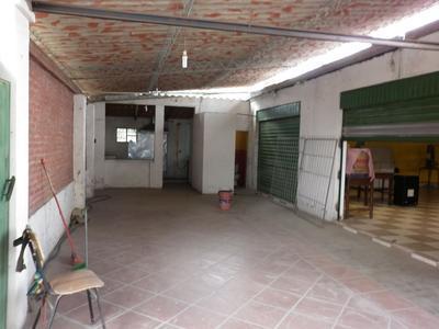 vendo-amplia-casa-como-lote-del-parque-mariscal