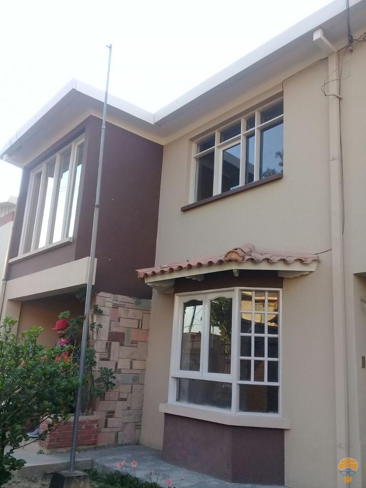 1-thumbnail-casa-de-dos-plantas-en-botanico