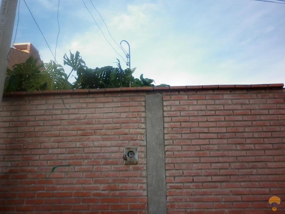 2-thumbnail-vendo-casa-como-lote-inmediaciones-torre