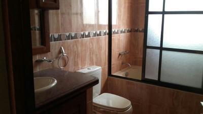 alquilo-hermosa-casa-independiente-inmediaciones-attie