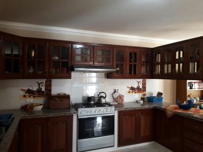 alquilo-hermosa-casa-independiente-inmediaciones-attie