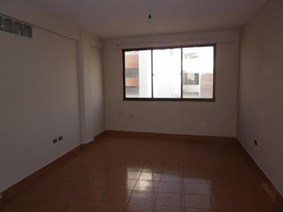 alquilo-casa-independiente-para-oficina-cala-cala