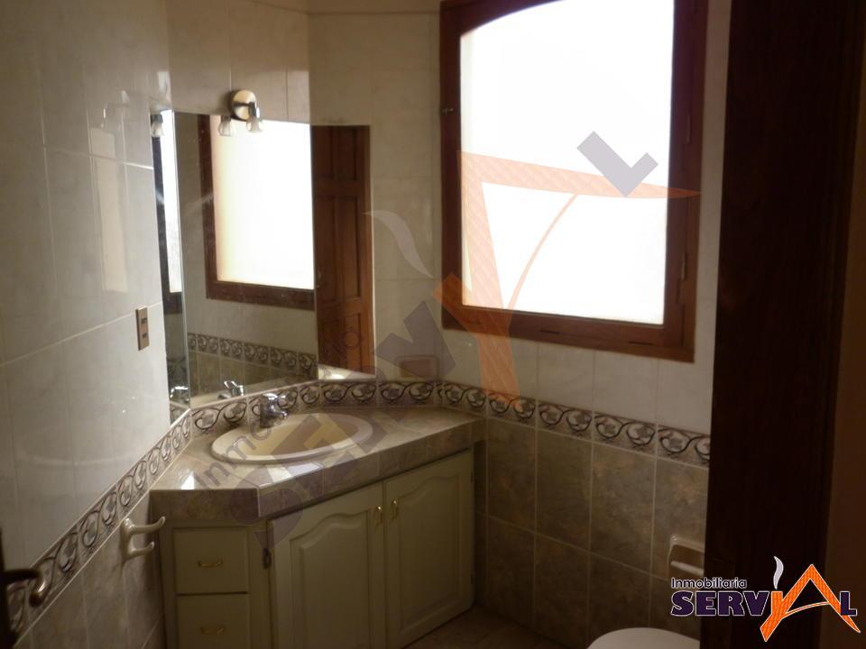 8-thumbnail-vendo-hermosa-casa-inmediaciones-terminal-de-buses-sacaba