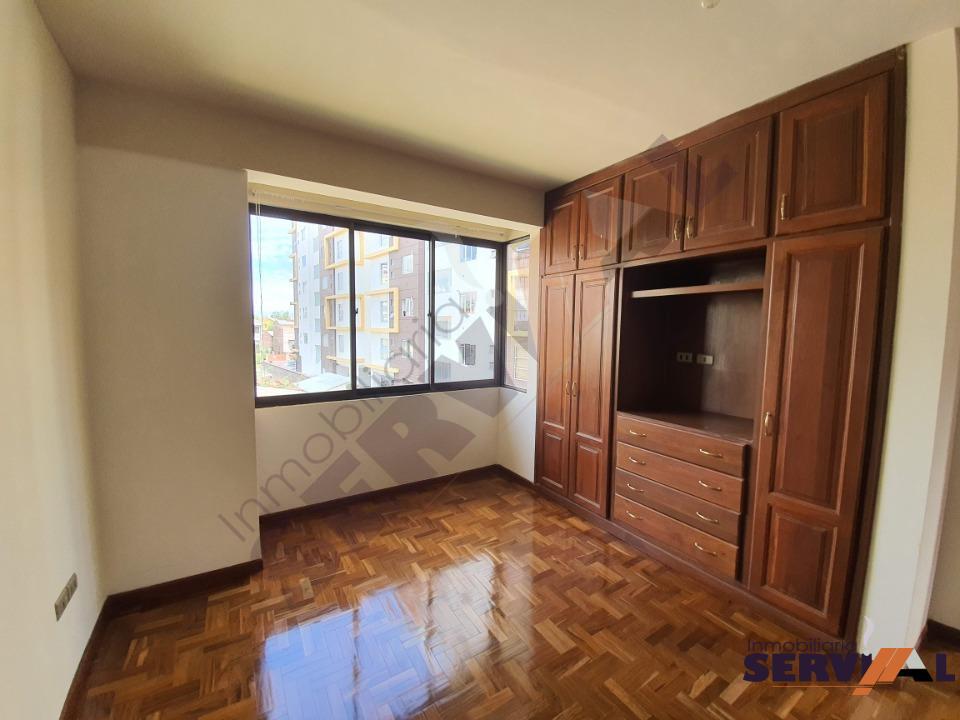 17-thumbnail-hermosa-casa-de-3-pisos-don-bosco
