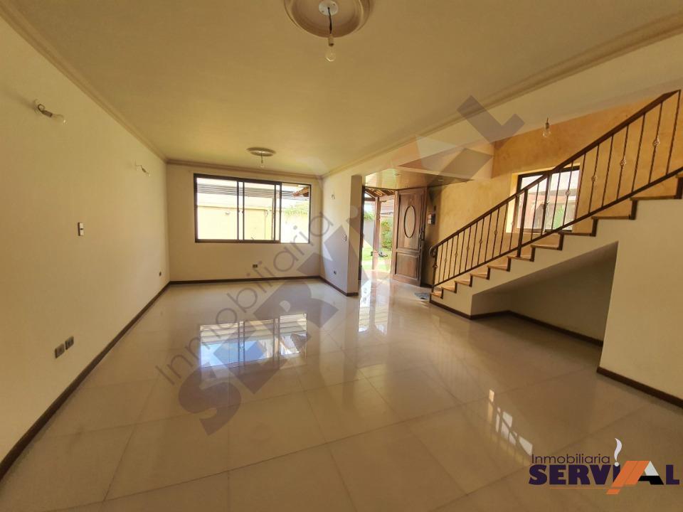 19-thumbnail-hermosa-casa-de-3-pisos-don-bosco