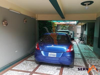 hermosa-amplia-casa-en-venta-barrio-profesional