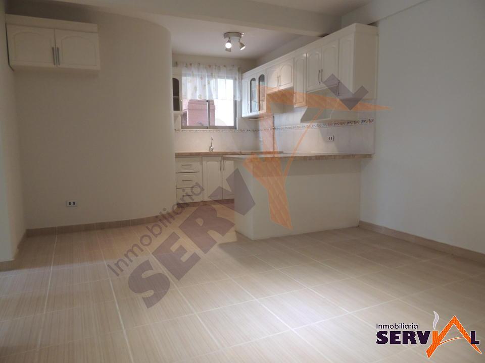 2-thumbnail-casa-en-venta-de-tres-planta-zona-frutillar