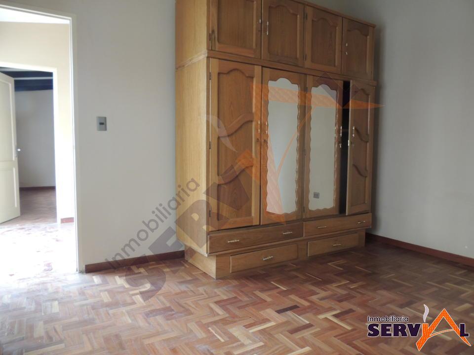 7-thumbnail-casa-con-tres-departamentos-independientes-beijing