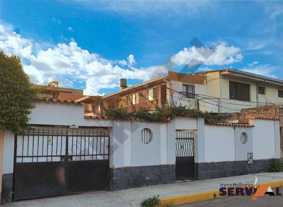 1-thumbnail-casa-en-venta-ubicacion-ideal-av-blanco-galindo
