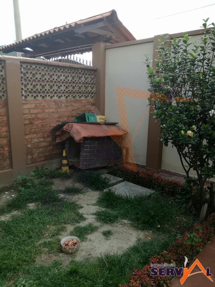 4-thumbnail-casa-semi-independiente-en-anticretico-baja