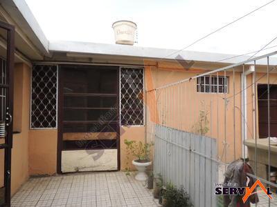 vendo-propiedad-con-tres-construcciones-inmediaciones-stadium