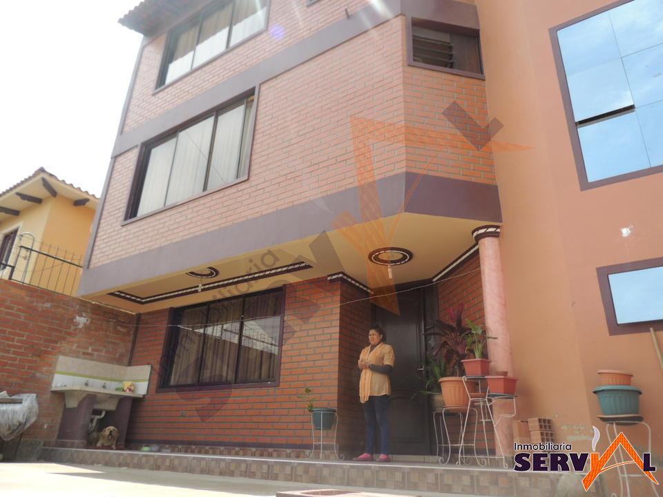 2-thumbnail-casa-en-venta-de-3-comuna-tunari
