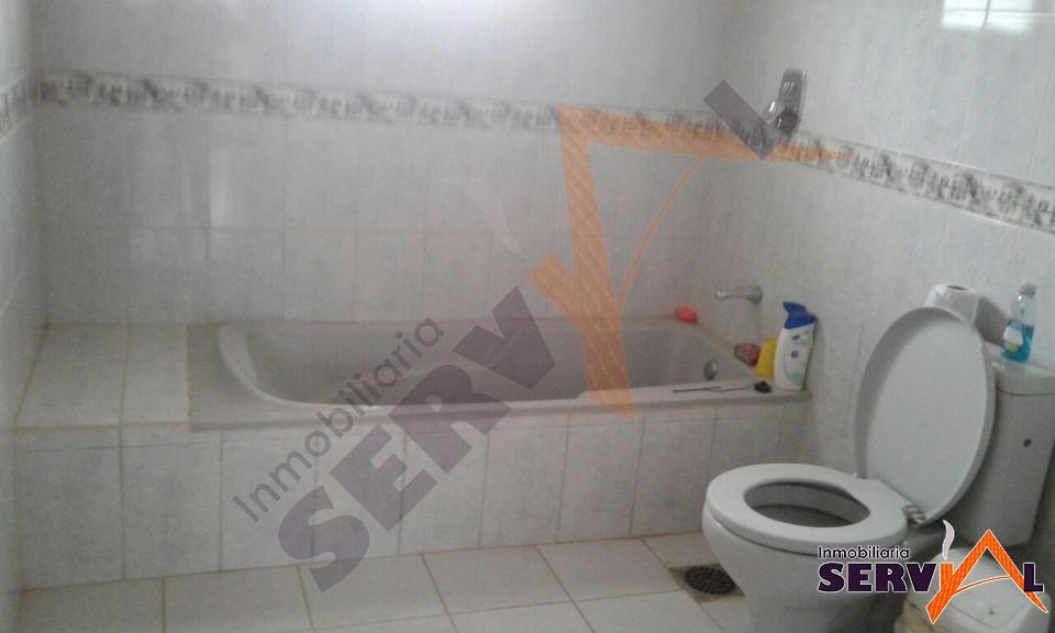 4-thumbnail-casa-independiente-de-dos-plantas-a-sacaba