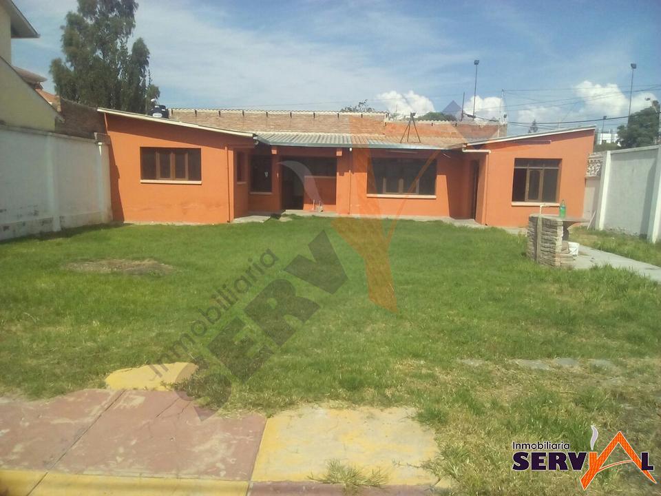 1-thumbnail-casa-independiente-estilo-medias-aguas-inmediaciones-barrio-profesional