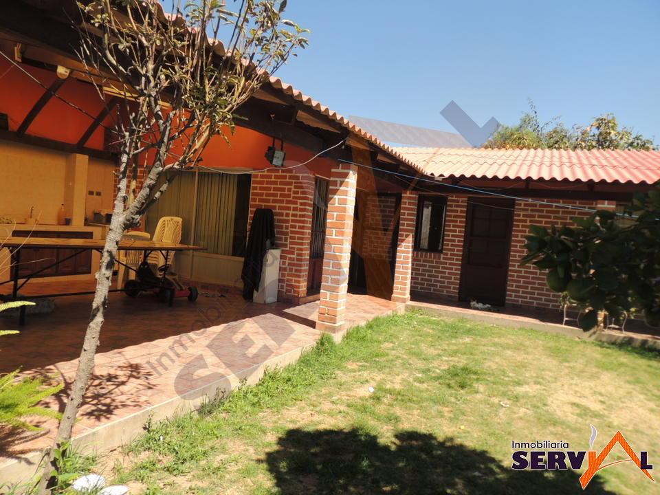14-thumbnail-casa-en-venta-con-superficie-country-club