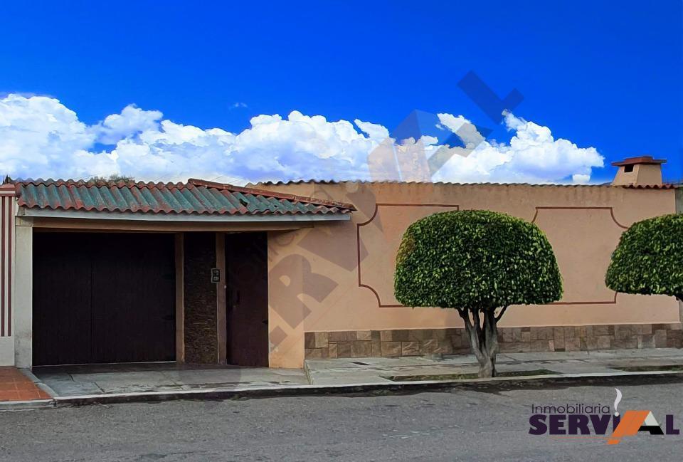 1-thumbnail-linda-casa-en-venta-frente-la-rosa-av-j-mendoza