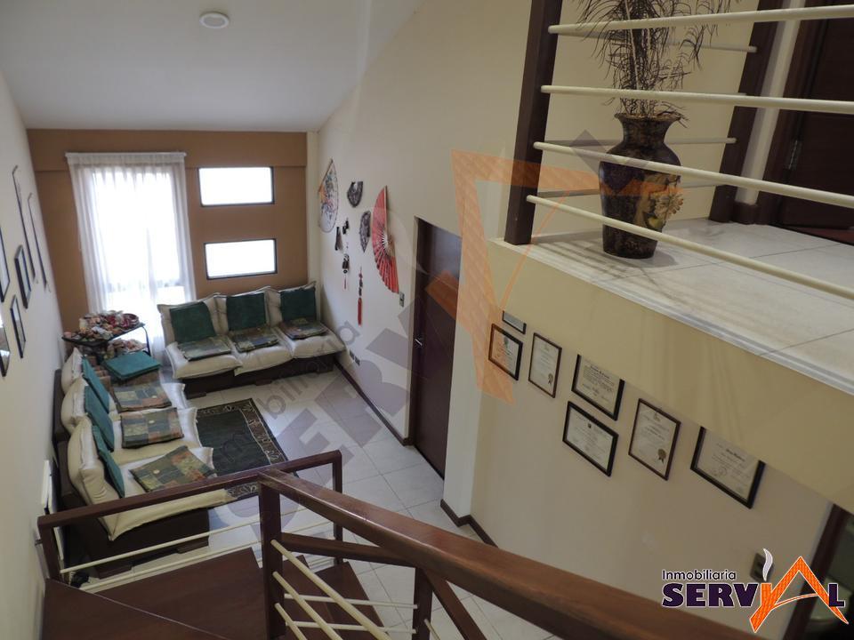 7-thumbnail-casa-en-venta-de-3-de-la-rosa