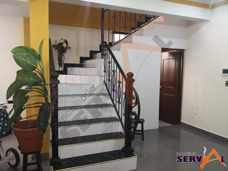 4-thumbnail-hermosa-casa-de-2-plantas-inmediaciones-templo-mormones