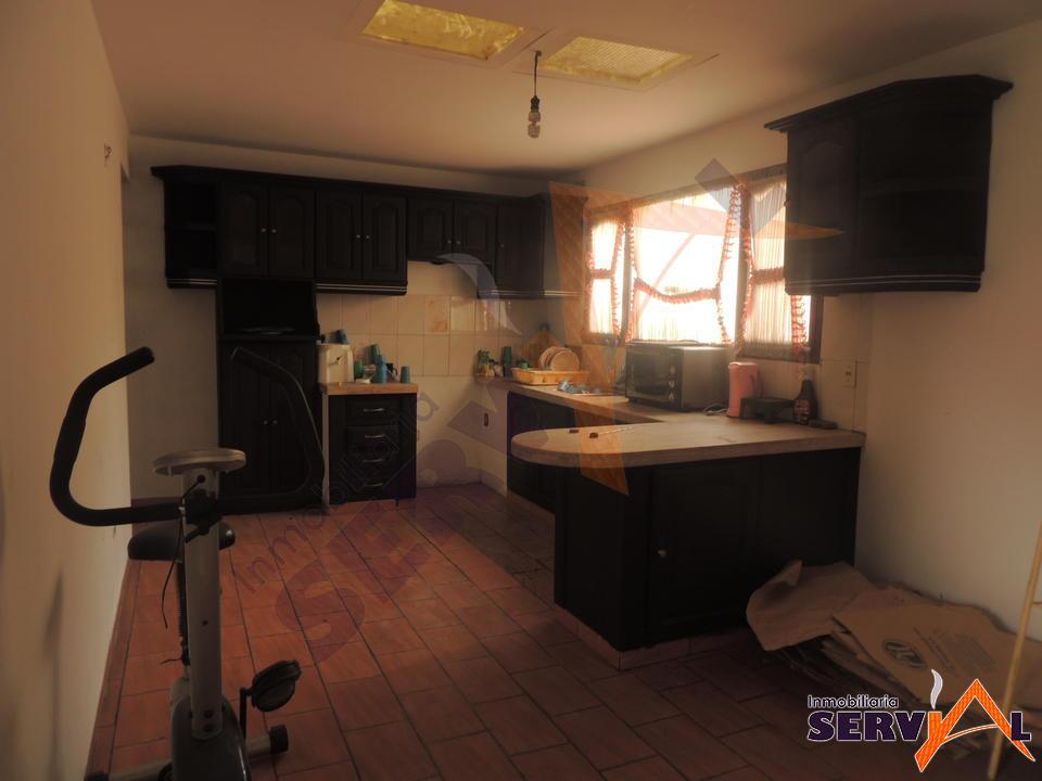 7-thumbnail-casa-en-venta-1040-m2-de-av-circunvalacion