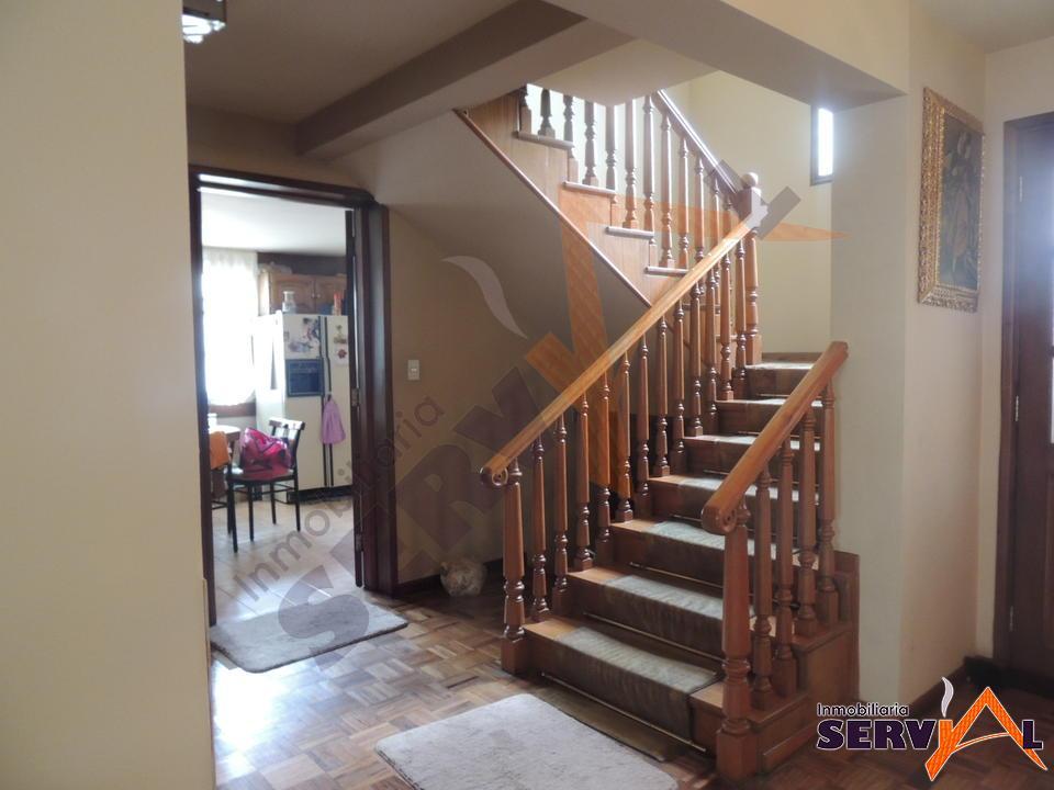 4-thumbnail-casa-en-venta-sobre-519-av-aniceto-arce