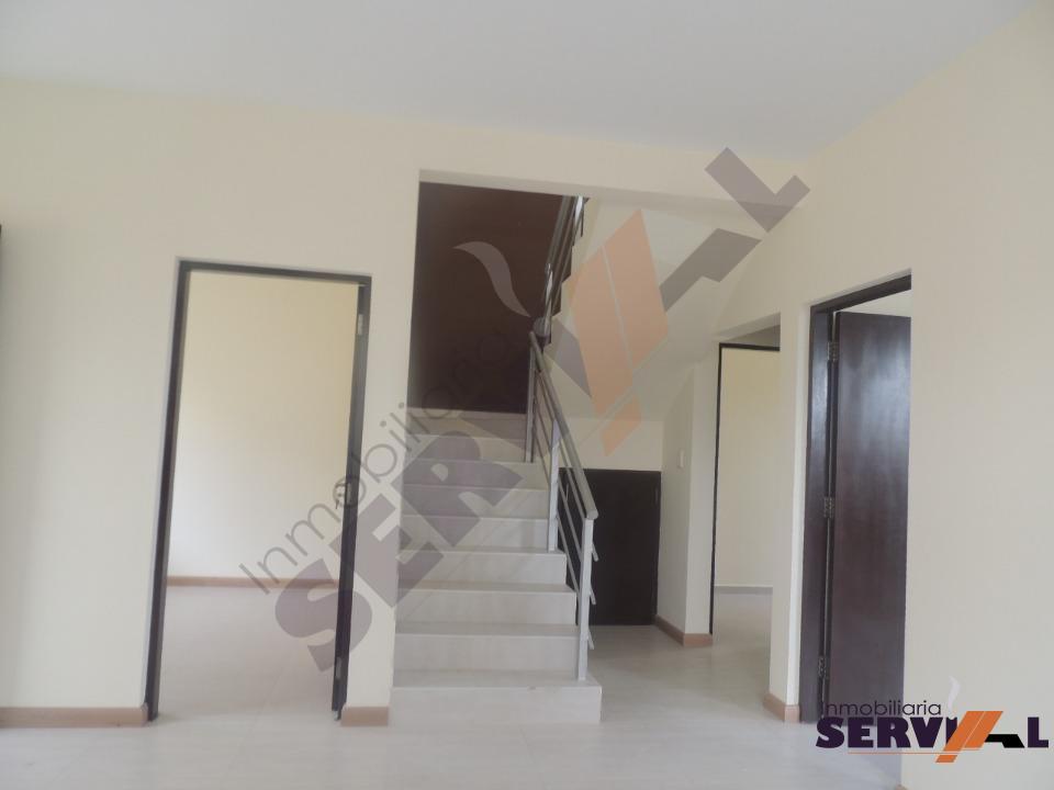 6-thumbnail-vendo-casa-de-dos-planta-inmediaciones-av-caracol